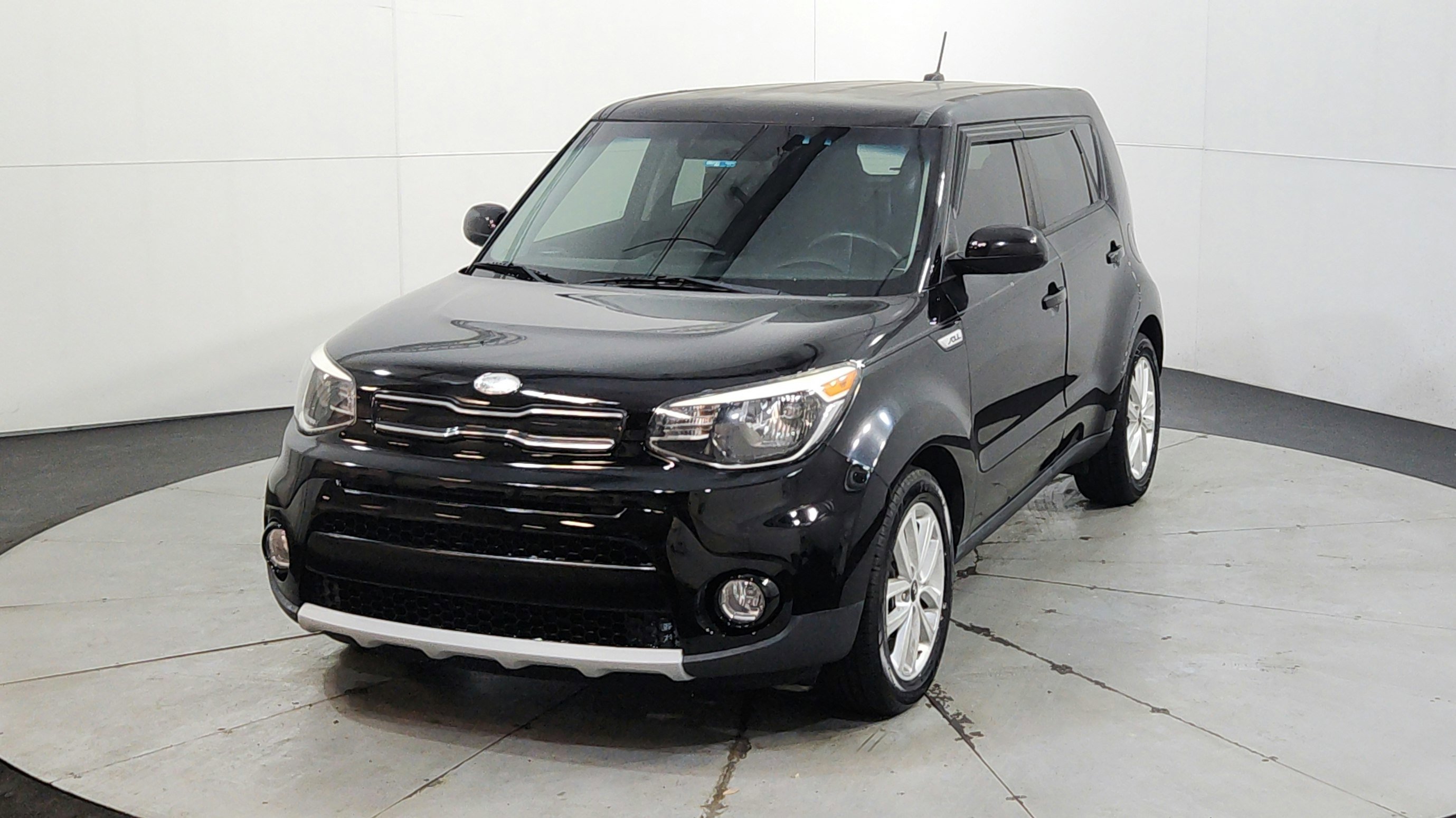 2019 Kia Soul 2.0L + 6 A/T's photo